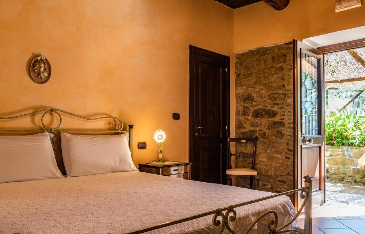 Casale San Martino Bed and Breakfast Laureana Cilento Buitenkant foto