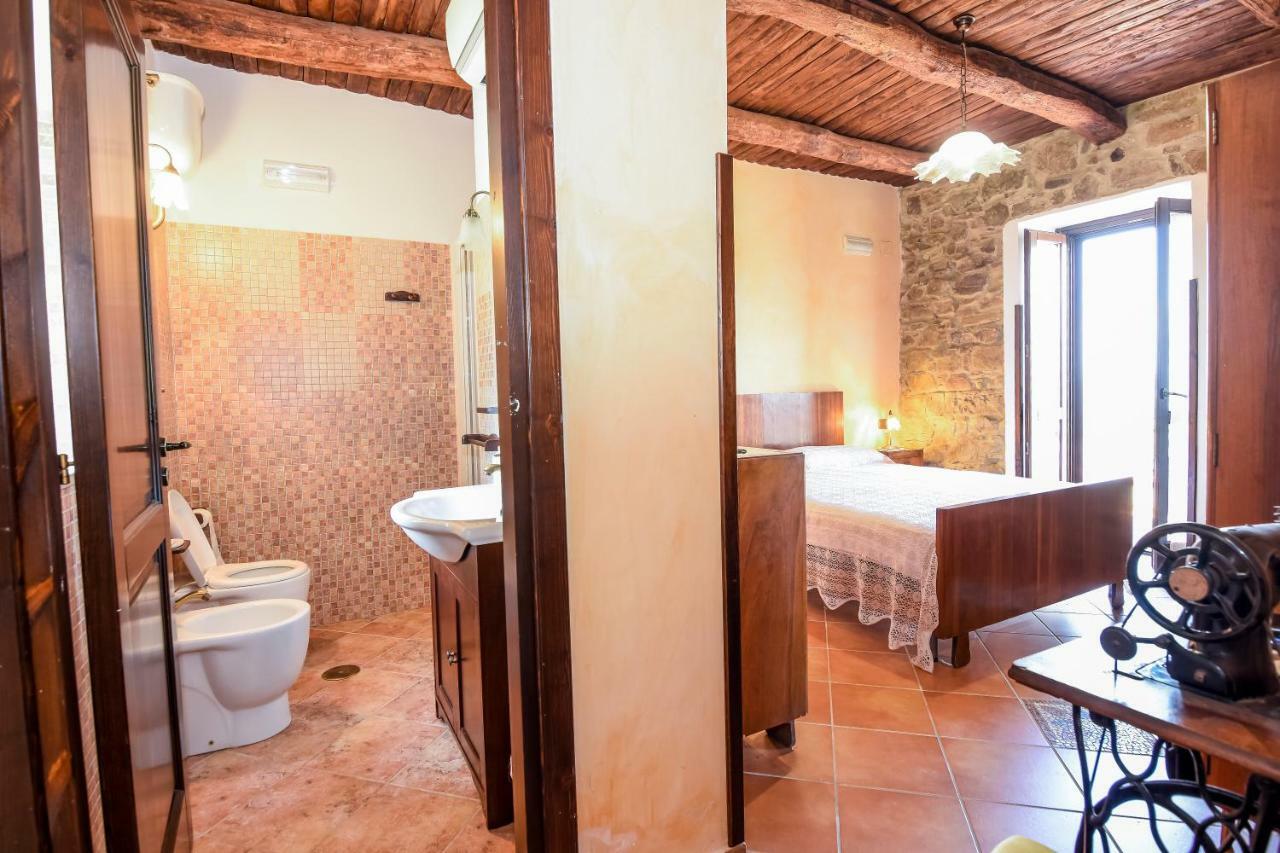 Casale San Martino Bed and Breakfast Laureana Cilento Buitenkant foto